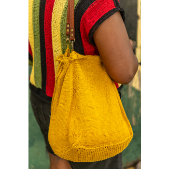Island Vibes: Summer Knis by Sasha Hyre